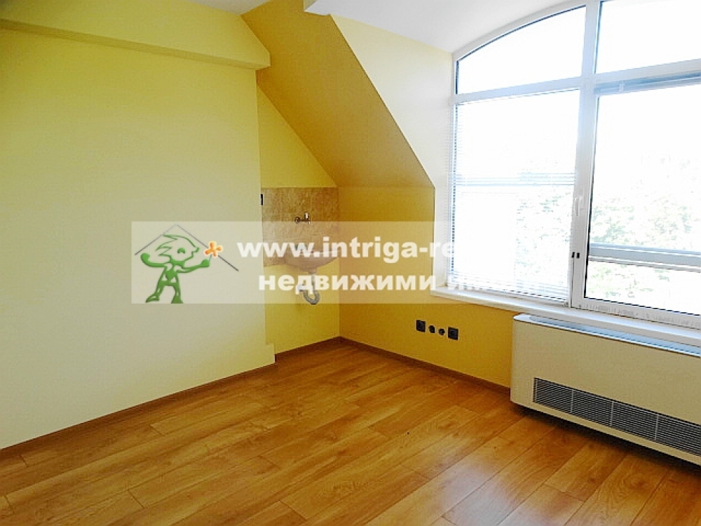 Two separate offices for rent — together or separately, located in the central part of the town of Haskovo.