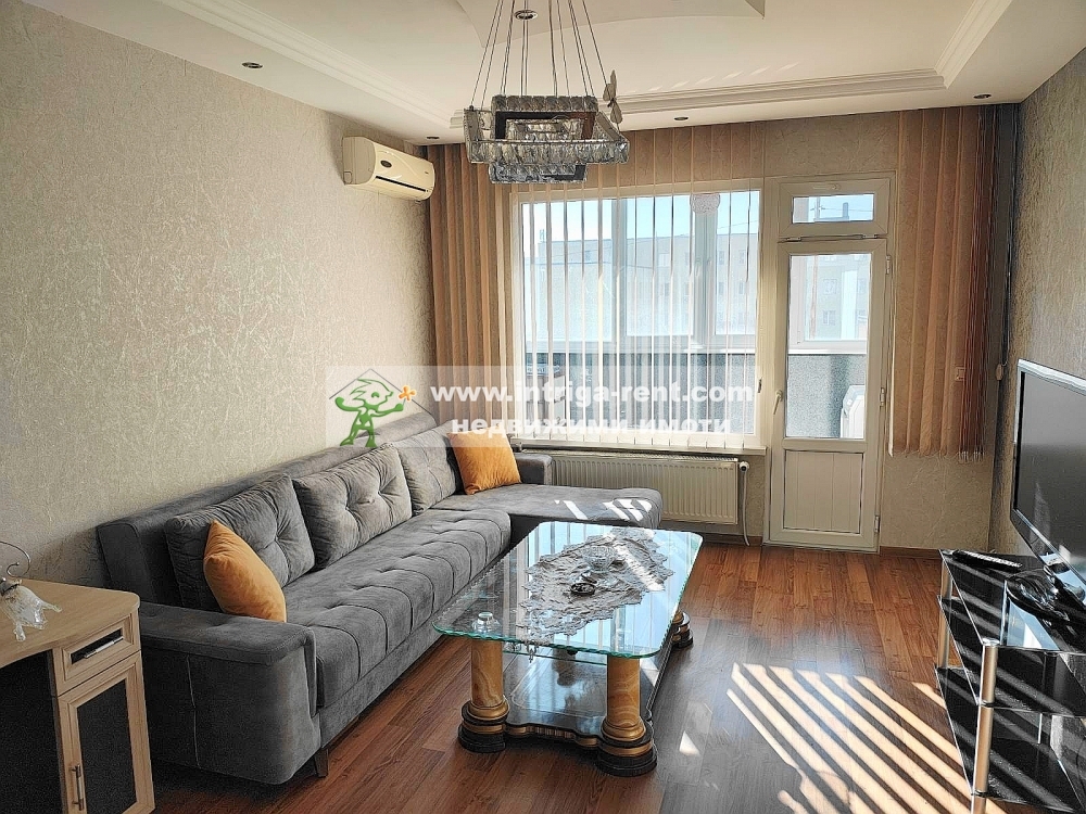 Sunny home with everything you need, ready to welcome you! Two-room apartment for rent, located in the Badema neighborhood of the city of Haskovo.