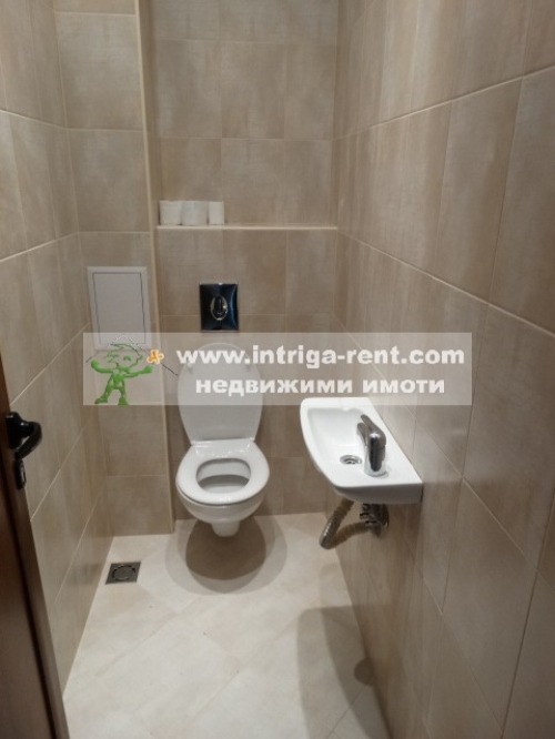 Commercial premises – Representative office/agency for rent in the center of Haskovo.