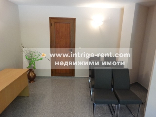 Commercial premises – Representative office/agency for rent in the center of Haskovo.