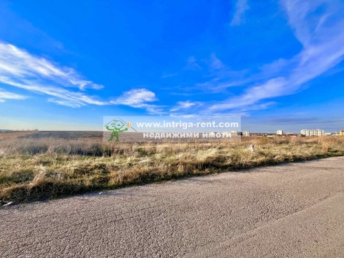 INVESTMENT IN THE FUTURE! Unique plots for residential development, located in the developing Mladezhki Halm neighborhood of the city of Haskovo.