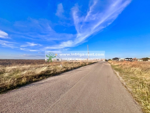 INVESTMENT IN THE FUTURE! Unique plots for residential development, located in the developing Mladezhki Halm neighborhood of the city of Haskovo.