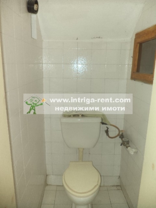 PRICE REDUCED!!! Commercial property - production/commercial premises/shop in the Uchilishni neighborhood, Haskovo.