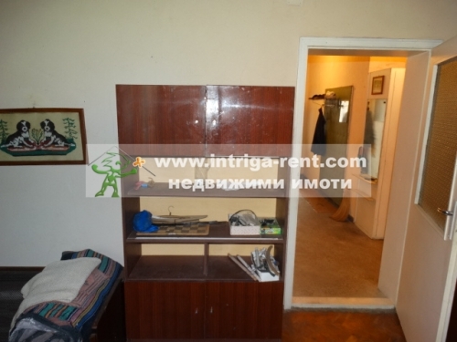 Rural property - Solid, exceptionally sturdy single-story family house, farm buildings, together with a large yard in the village of Varbitsa, Dimitrovgrad Municipality, Haskovo Province.