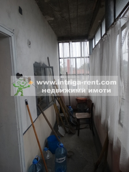 Rural property - Solid, exceptionally sturdy single-story family house, farm buildings, together with a large yard in the village of Varbitsa, Dimitrovgrad Municipality, Haskovo Province.