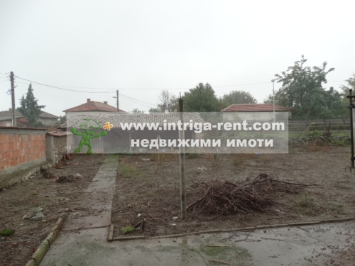 Rural property - Solid, exceptionally sturdy single-story family house, farm buildings, together with a large yard in the village of Varbitsa, Dimitrovgrad Municipality, Haskovo Province.