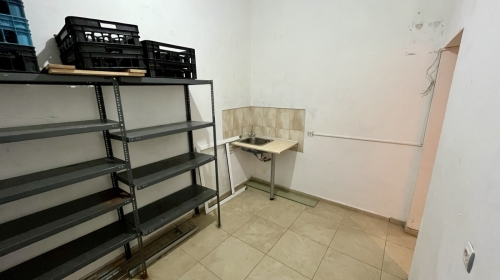 Your new business home: a unique grocery store in Haskovo!