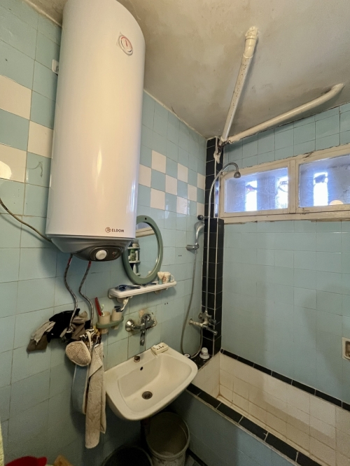 What you have been looking for is already on the market – a large and functional home!