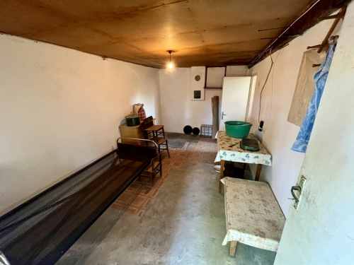 EXCLUSIVE! Solid-built house with a large yard and agricultural outbuildings for sale in the village of Dinevo, Haskovo region.