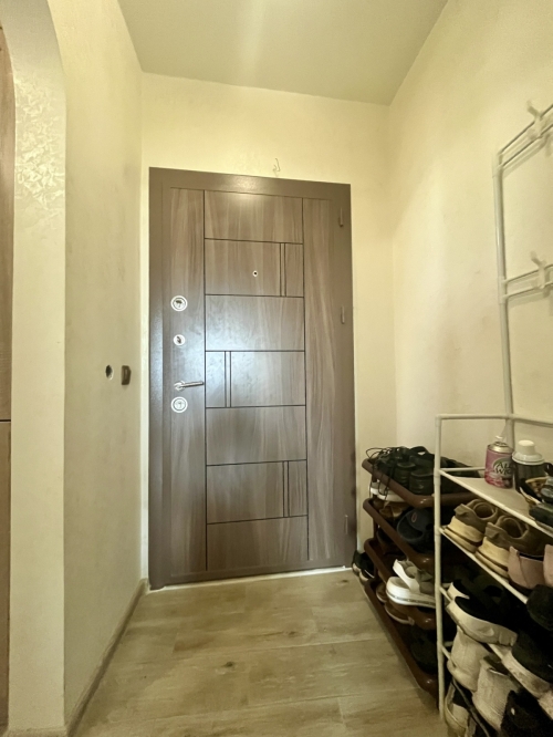 Save Time and Skip the Renovations: Move-In Ready One-Bedroom Apartment in an Insulated Building!