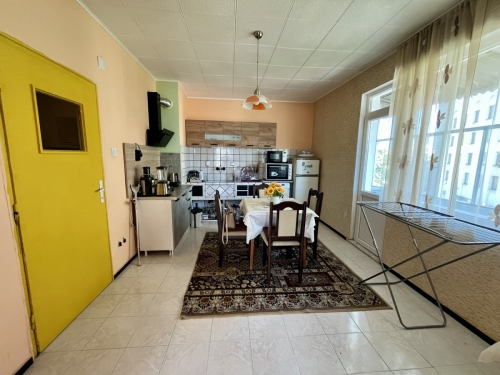 INTRIGUING, TOP PRICE, TOP LOCATION!!! Four-room monolithic apartment located in the prime center of Haskovo.