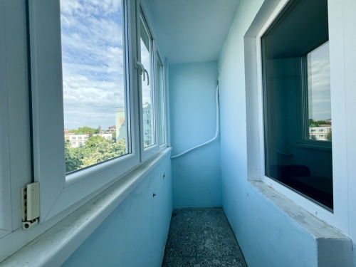 Studio apartment for rent (garsoniera), located in the Badema neighborhood of Haskovo.