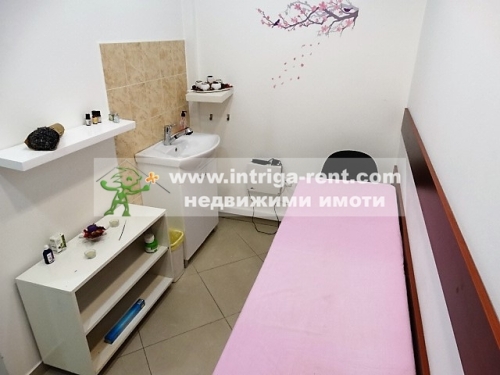 Commercial premises for rent, a BEAUTY STUDIO, located in the prime city center of Haskovo.