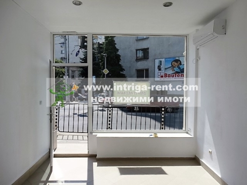 New, extremely attractive commercial property for rent, representing a STORE FOR INDUSTRIAL GOODS, located in the prime center of Haskovo.