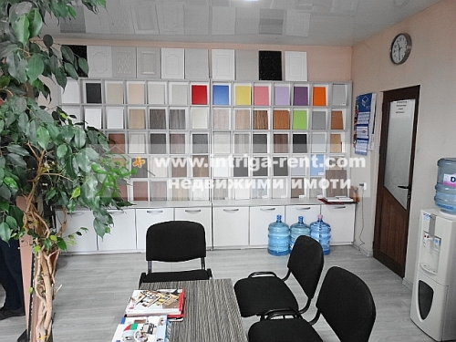 Production and warehouse premises for rent, together with an adjacent yard, located in the South Industrial Zone of the city of Haskovo.