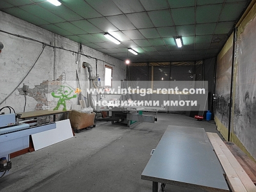 Production and warehouse premises for rent, together with an adjacent yard, located in the South Industrial Zone of the city of Haskovo.