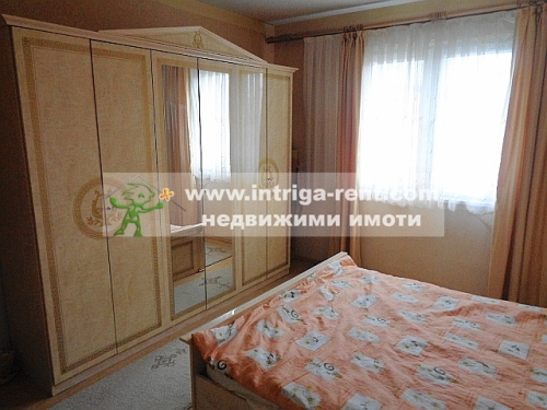 Two-room furnished apartment for rent, located in the Budema neighborhood of Haskovo.
