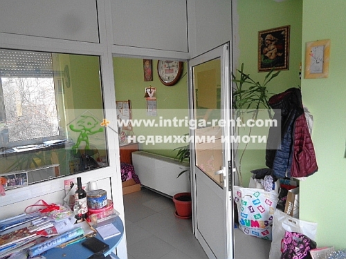EXCLUSIVE FOR SALE!!! Operating, fully equipped sewing factory with an adjoining residential section, located in the town of Dimitrovgrad, Haskovo province.