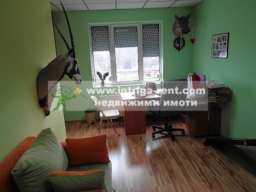 EXCLUSIVE FOR SALE!!! Operating, fully equipped sewing factory with an adjoining residential section, located in the town of Dimitrovgrad, Haskovo province.