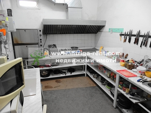 Commercial premises for rent, consisting of a PUBLIC CATERING RESTAURANT, located in the Orfey district of Haskovo.