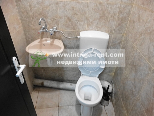 Commercial premises for rent, consisting of a PUBLIC CATERING RESTAURANT, located in the Orfey district of Haskovo.