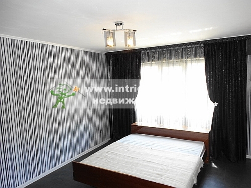 Two-room apartment for rent, located in the Makedonski neighborhood of Haskovo.
