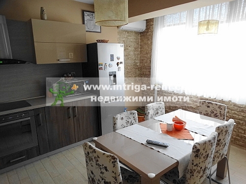 Luxurious, modern, fully furnished three-room monolithic apartment for rent, located in the central part of the city of Haskovo.