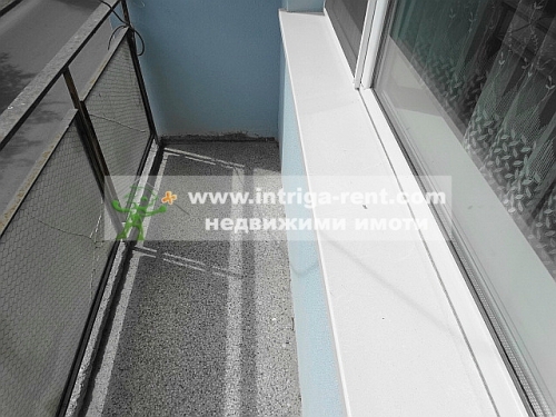 A three-room monolithic apartment with a detached garage located in the central part of the city of Haskovo.