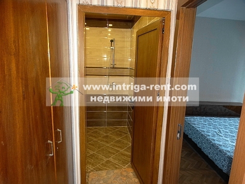 Three-room monolithic apartment for rent, located in the Orfey district of Haskovo.