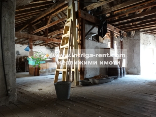 A self-contained floor of a house located in the very center of the city of Haskovo.