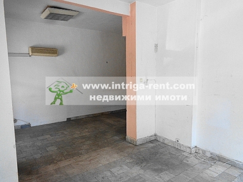 Commercial premises for rent, comprising a STORE FOR INDUSTRIAL GOODS, located in the central part of the city of Haskovo.