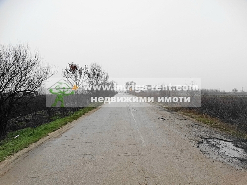 ATTRACTIVE INVESTMENT PROPERTY!!! Plot suitable for industrial-warehouse, manufacturing and administrative development, located in the Northern Industrial Zone of the city of Haskovo.