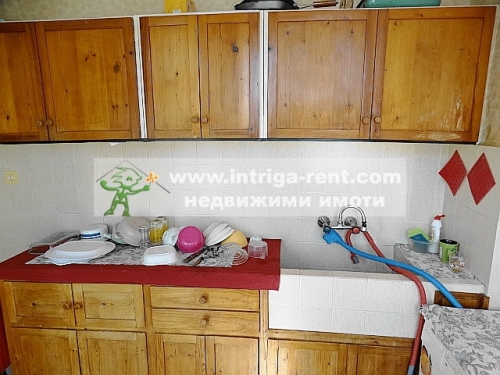 Two-room apartment for rent, located in a completely newly renovated residential building in the Orfey neighborhood of Haskovo.
