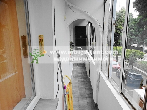 Three-room monolithic apartment for rent, located in the very center of Haskovo.