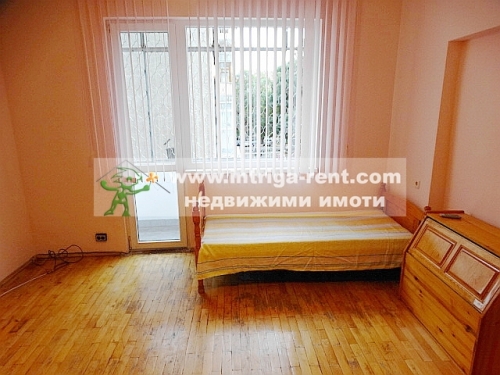 Three-room monolithic apartment for rent, located in the very center of Haskovo.