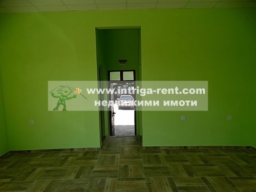 Shop for rent in a newly constructed building with ACT-16, located in the Orfey neighborhood, Haskovo.