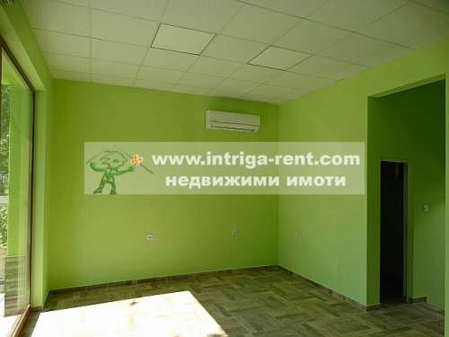Shop for rent in a newly constructed building with ACT-16, located in the Orfey neighborhood, Haskovo.