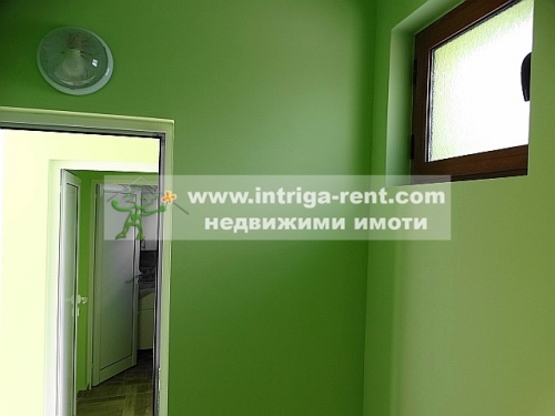 Shop for rent in a newly constructed building with ACT-16, located in the Orfey neighborhood, Haskovo.