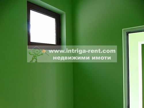 Shop for rent in a newly constructed building with ACT-16, located in the Orfey neighborhood, Haskovo.