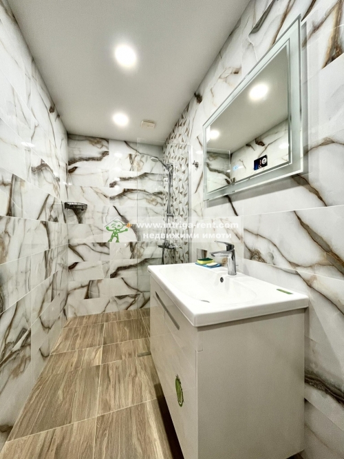 Created with particular attention to every detail! Three-room, new, luxurious, modern, functional monolithic apartment for rent, located in the elite housing estate Uchilishni in the city of Haskovo.