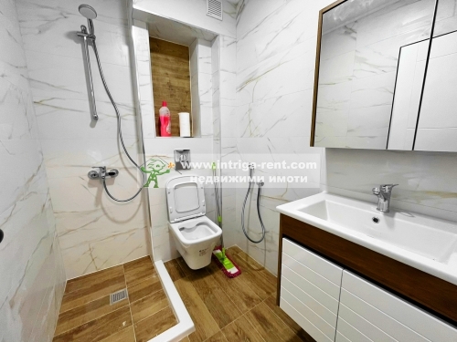 Two-room apartment for rent - NEW AND LUXURIOUS, FOR FIRST TENANTS, located in the prime city center of Haskovo.