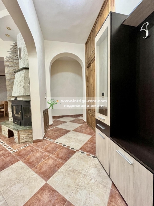 Two-room furnished apartment for rent, located in the center of the city of Haskovo.