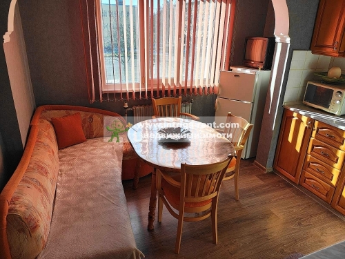 Sunny home with everything you need, ready to welcome you! Two-room apartment for rent, located in the Badema neighborhood of the city of Haskovo.
