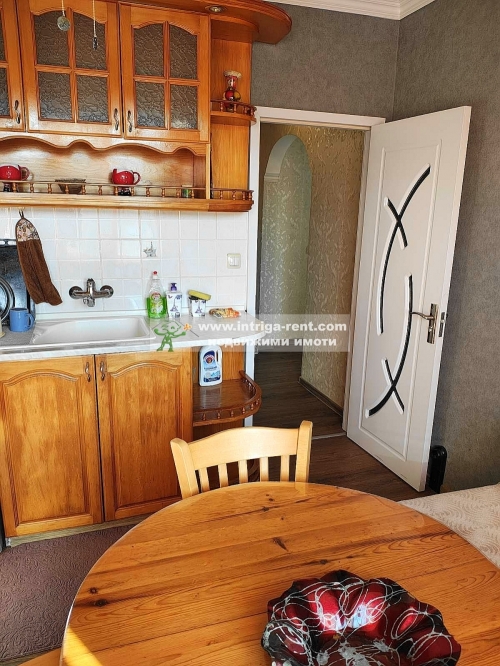 Sunny home with everything you need, ready to welcome you! Two-room apartment for rent, located in the Badema neighborhood of the city of Haskovo.