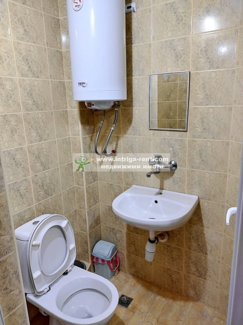 Spacious two-room monolithic apartment for rent, located in the elite Lyuben Karavelov district of the city of Haskovo.