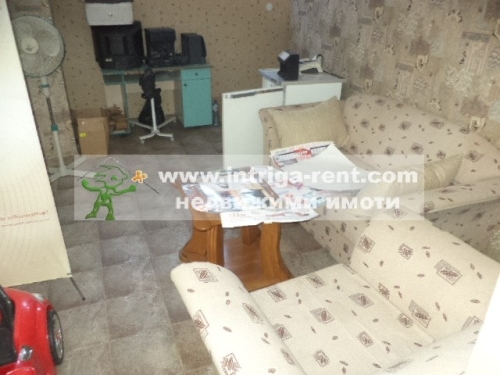 Commercial property - industrial goods shop for rent in the very center of Haskovo.