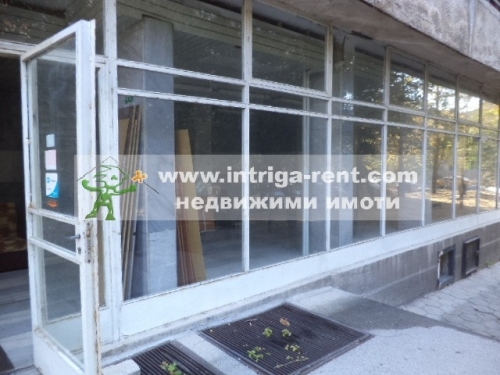 Commercial property - industrial goods shop for rent in the very center of Haskovo.