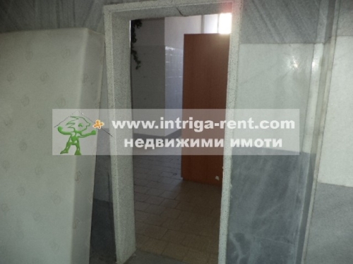 Commercial property - industrial goods shop for rent in the very center of Haskovo.