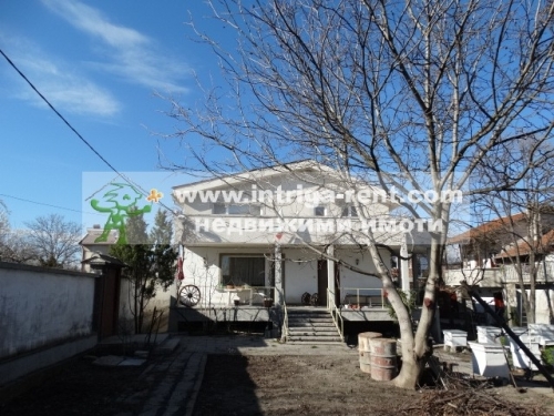 Two-story, detached, substantial family house, garage and yard in the Badema neighborhood, Haskovo.