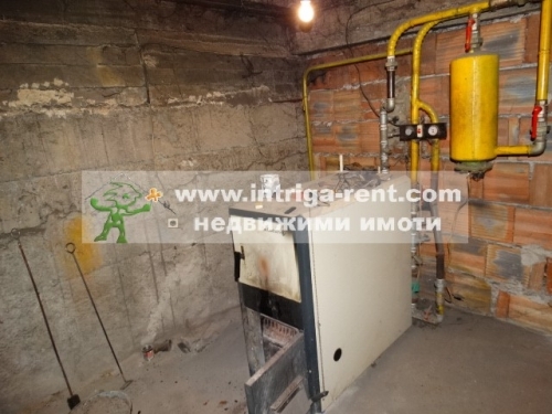 Two-story, detached, substantial family house, garage and yard in the Badema neighborhood, Haskovo.